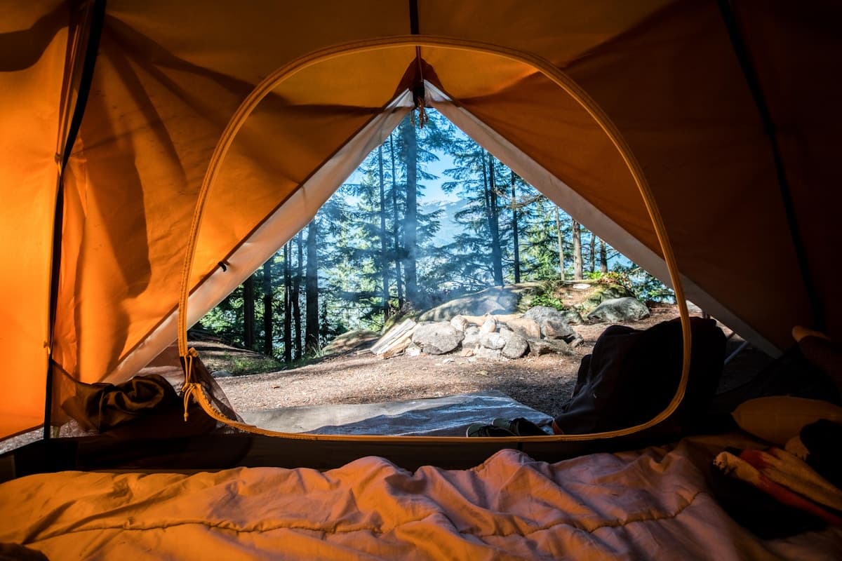 Cliff Camping in America: How to Sleep on a Rock Face (Complete 2026 Guide)
